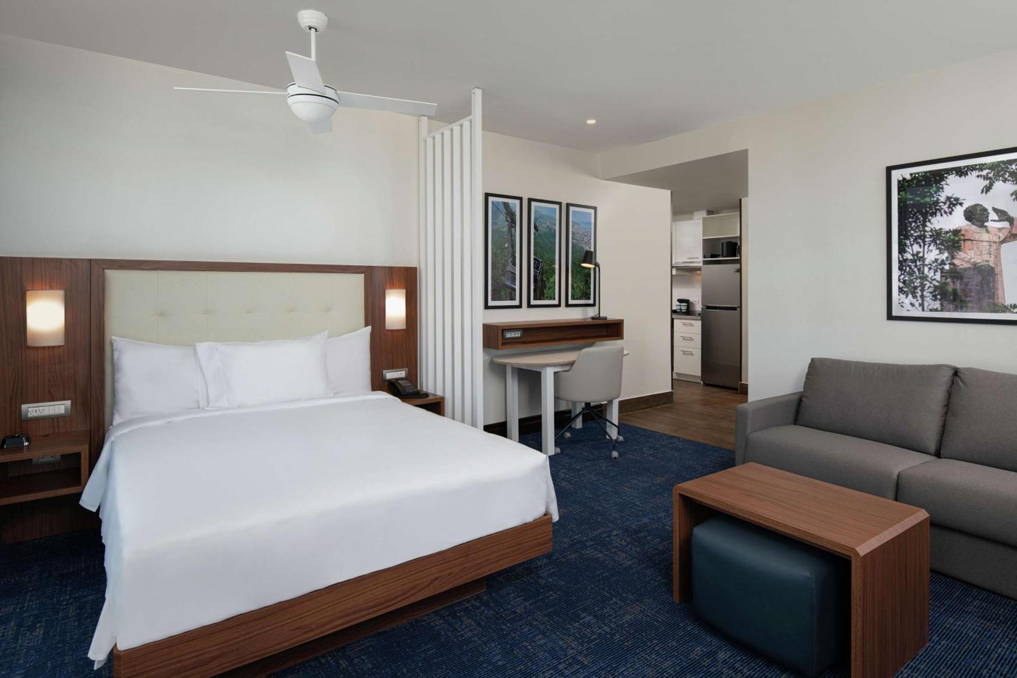 Homewood Suites By Hilton Santo Domingo Bagian luar foto