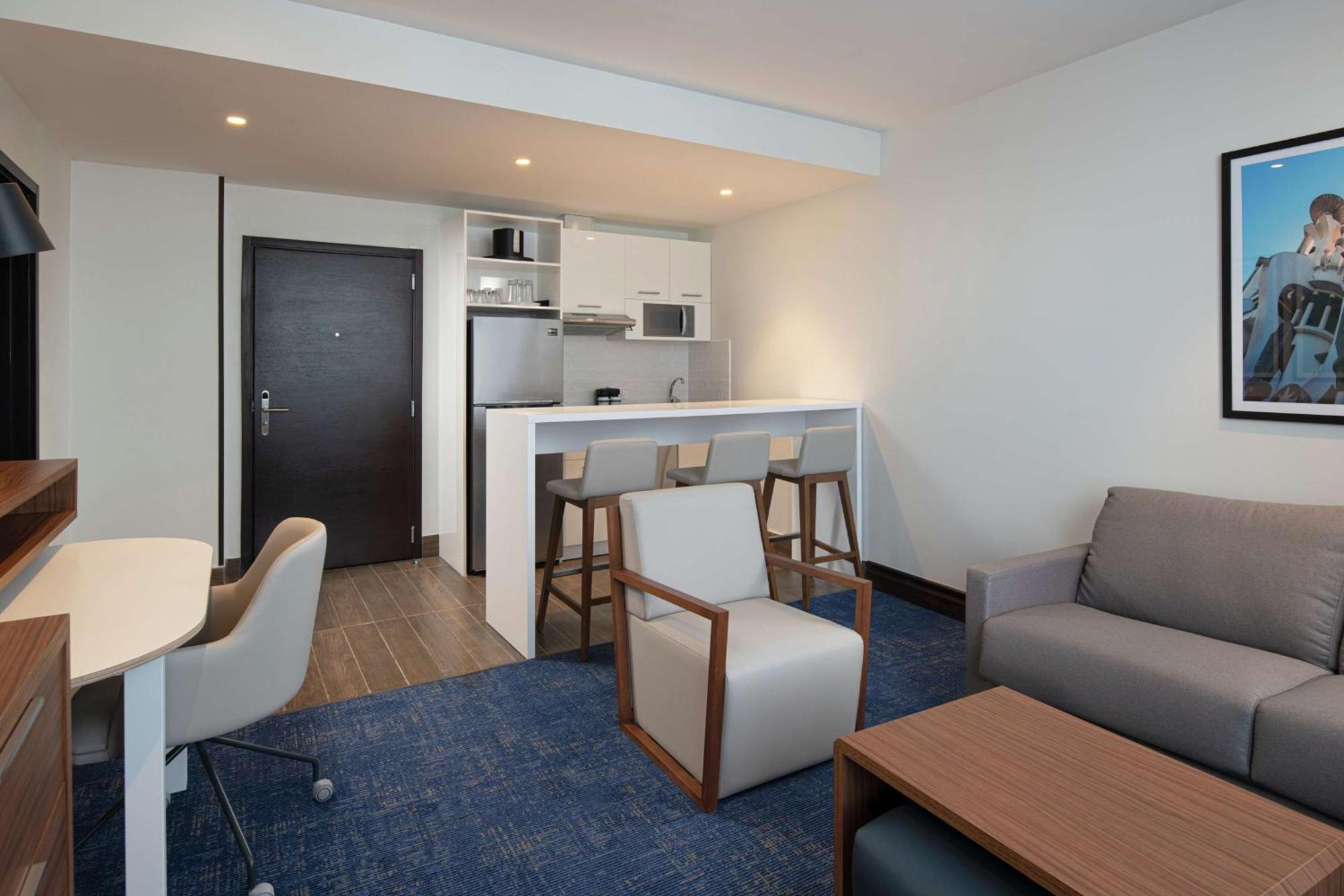 Homewood Suites By Hilton Santo Domingo Bagian luar foto