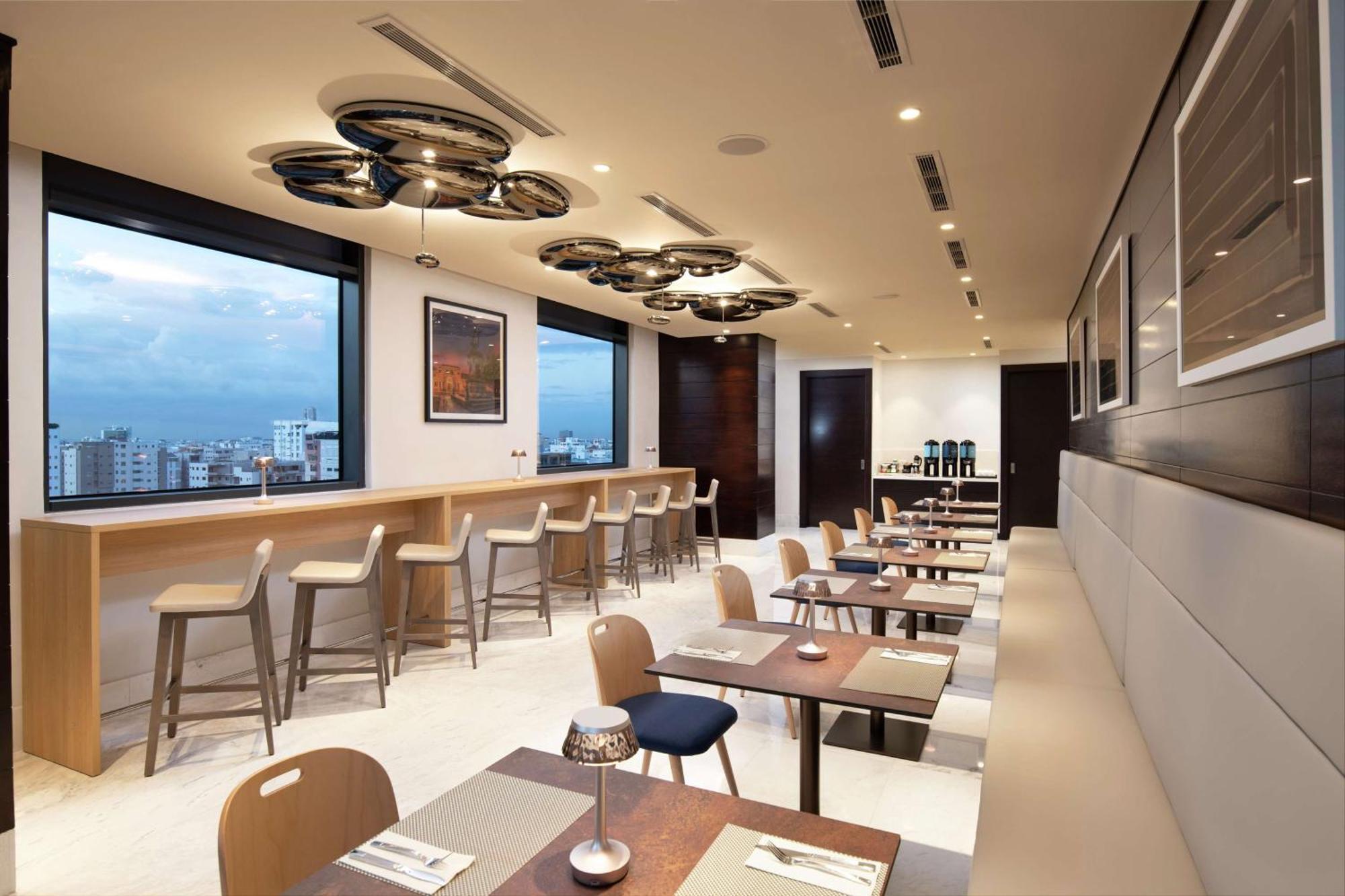 Homewood Suites By Hilton Santo Domingo Bagian luar foto
