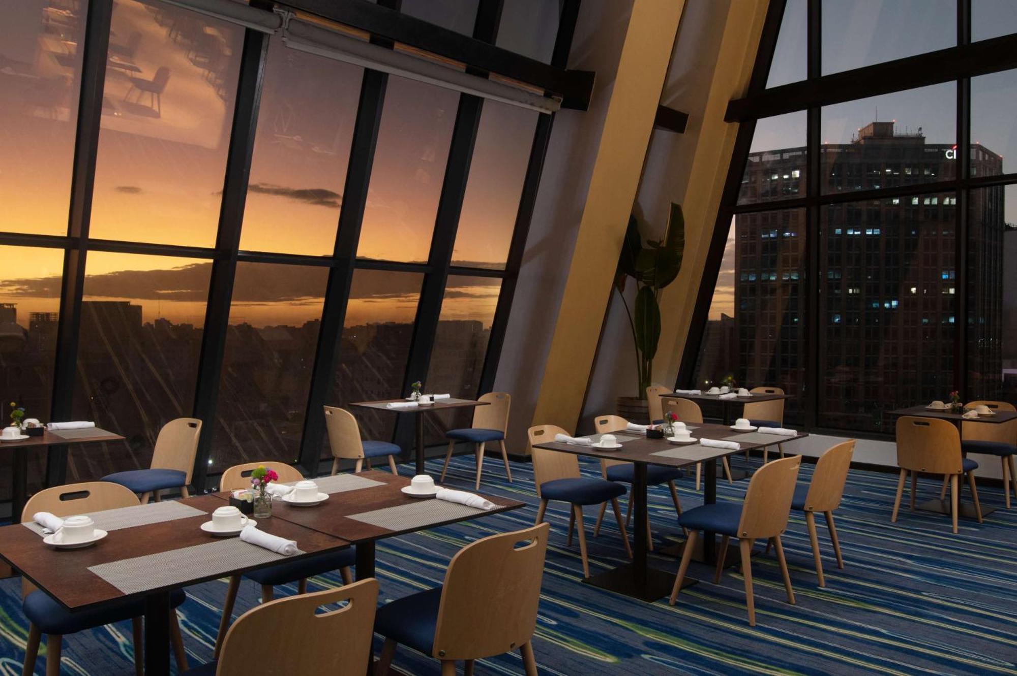 Homewood Suites By Hilton Santo Domingo Bagian luar foto