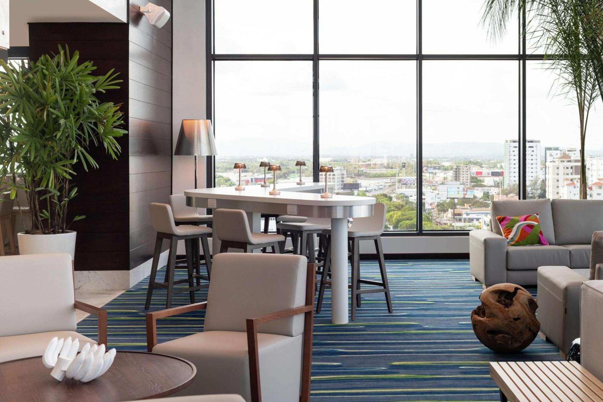 Homewood Suites By Hilton Santo Domingo Bagian luar foto