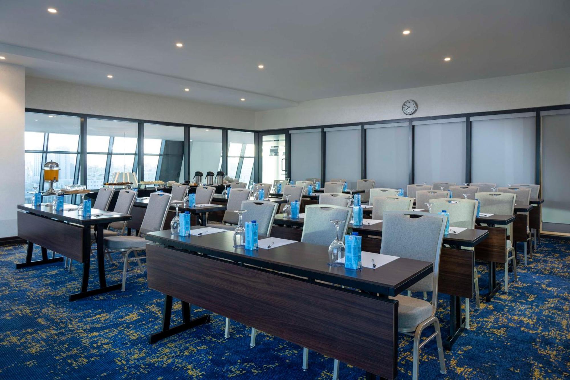 Homewood Suites By Hilton Santo Domingo Bagian luar foto