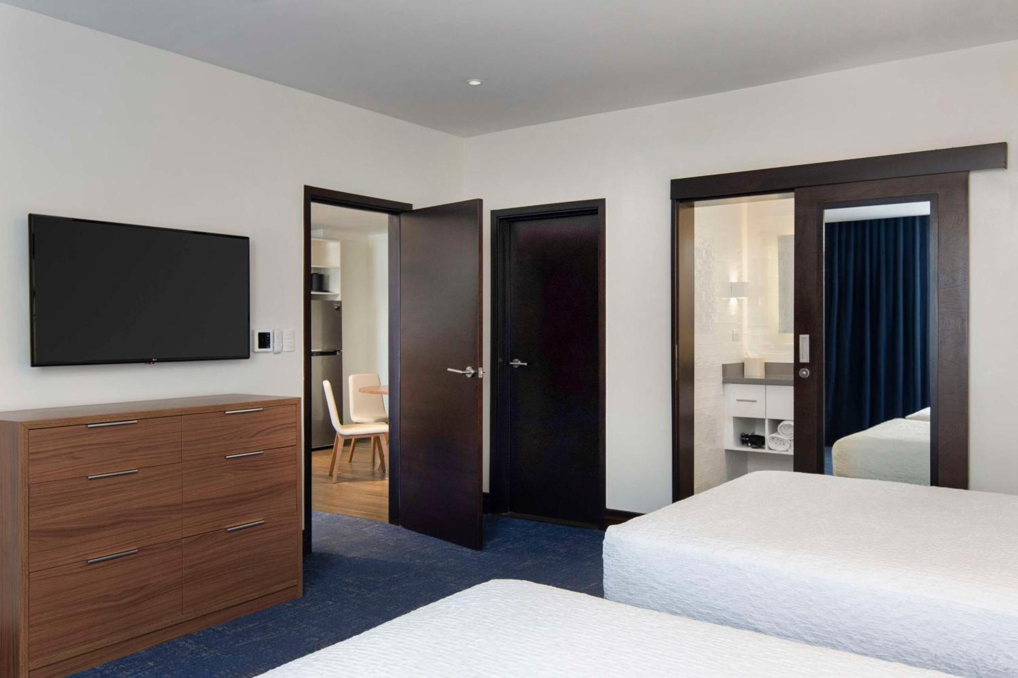 Homewood Suites By Hilton Santo Domingo Bagian luar foto