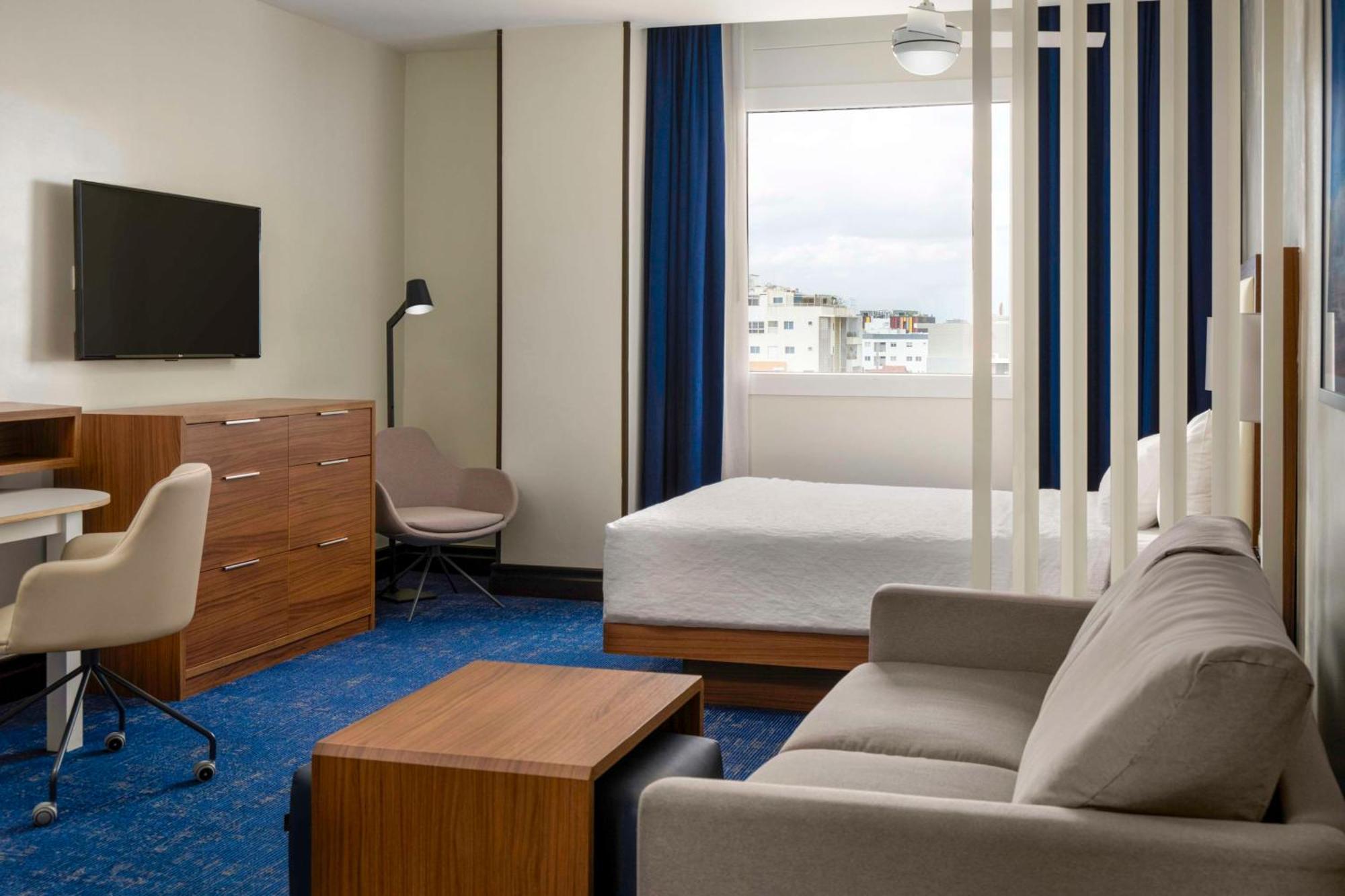Homewood Suites By Hilton Santo Domingo Bagian luar foto