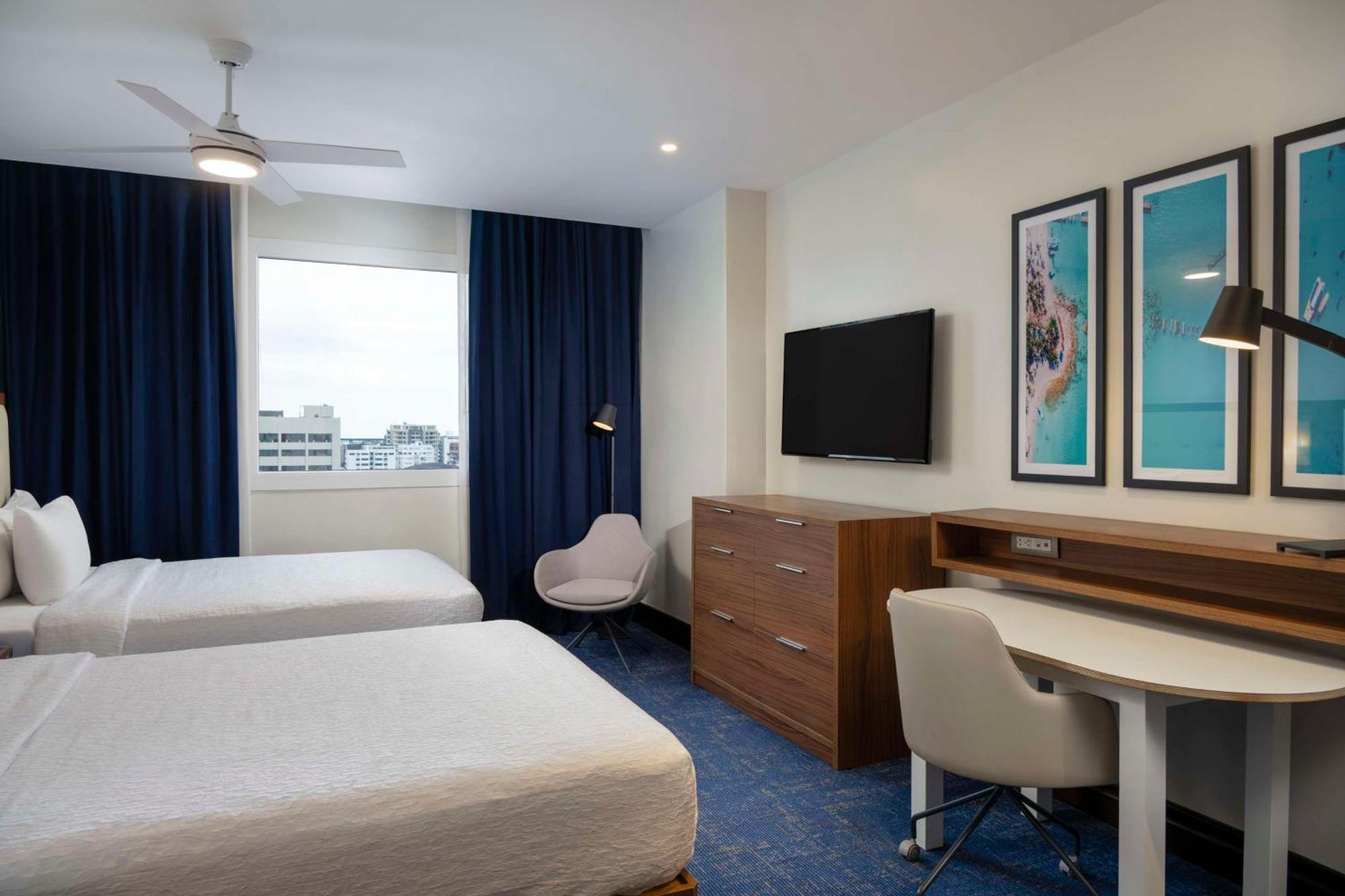 Homewood Suites By Hilton Santo Domingo Bagian luar foto
