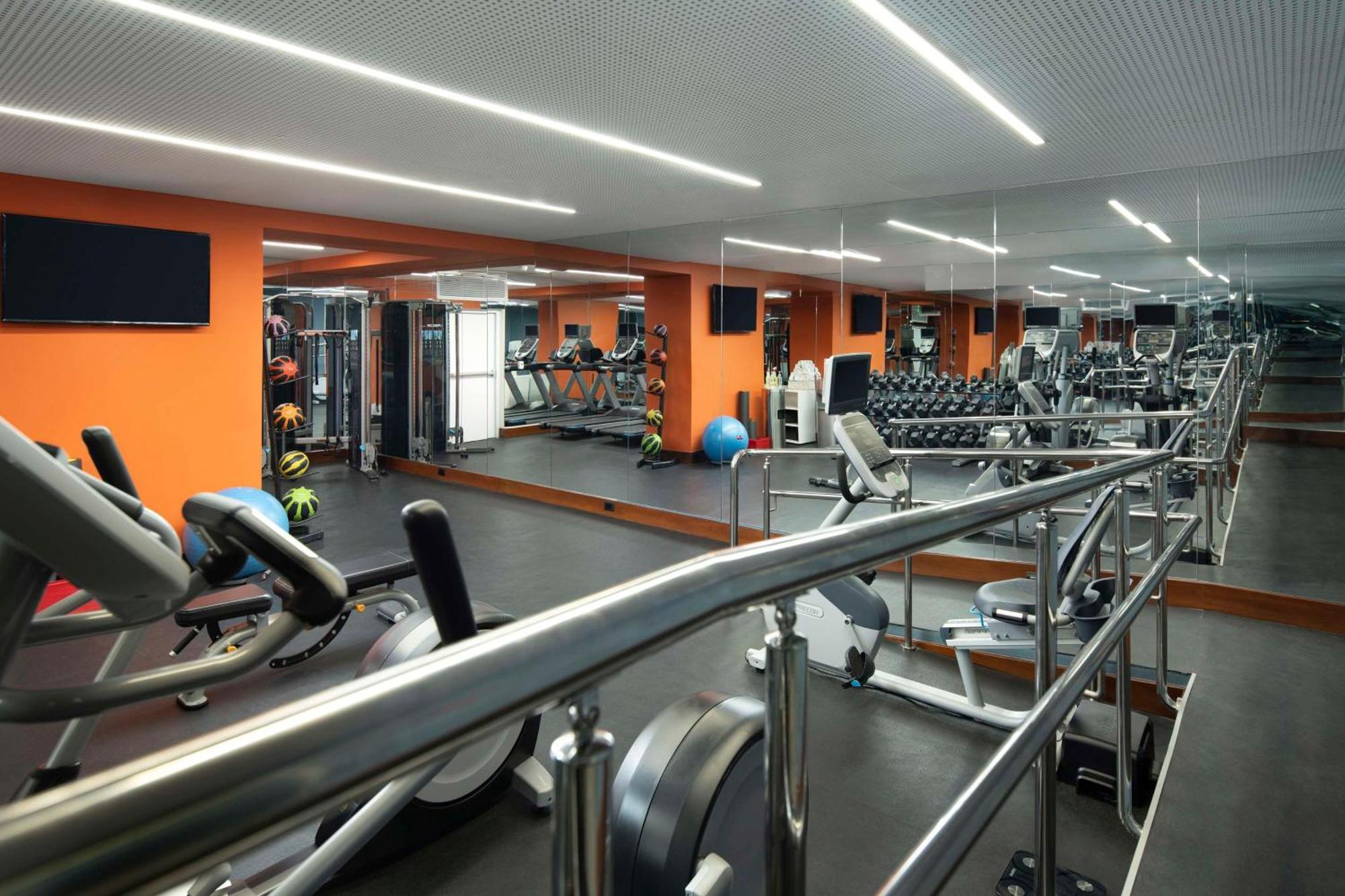 Homewood Suites By Hilton Santo Domingo Bagian luar foto