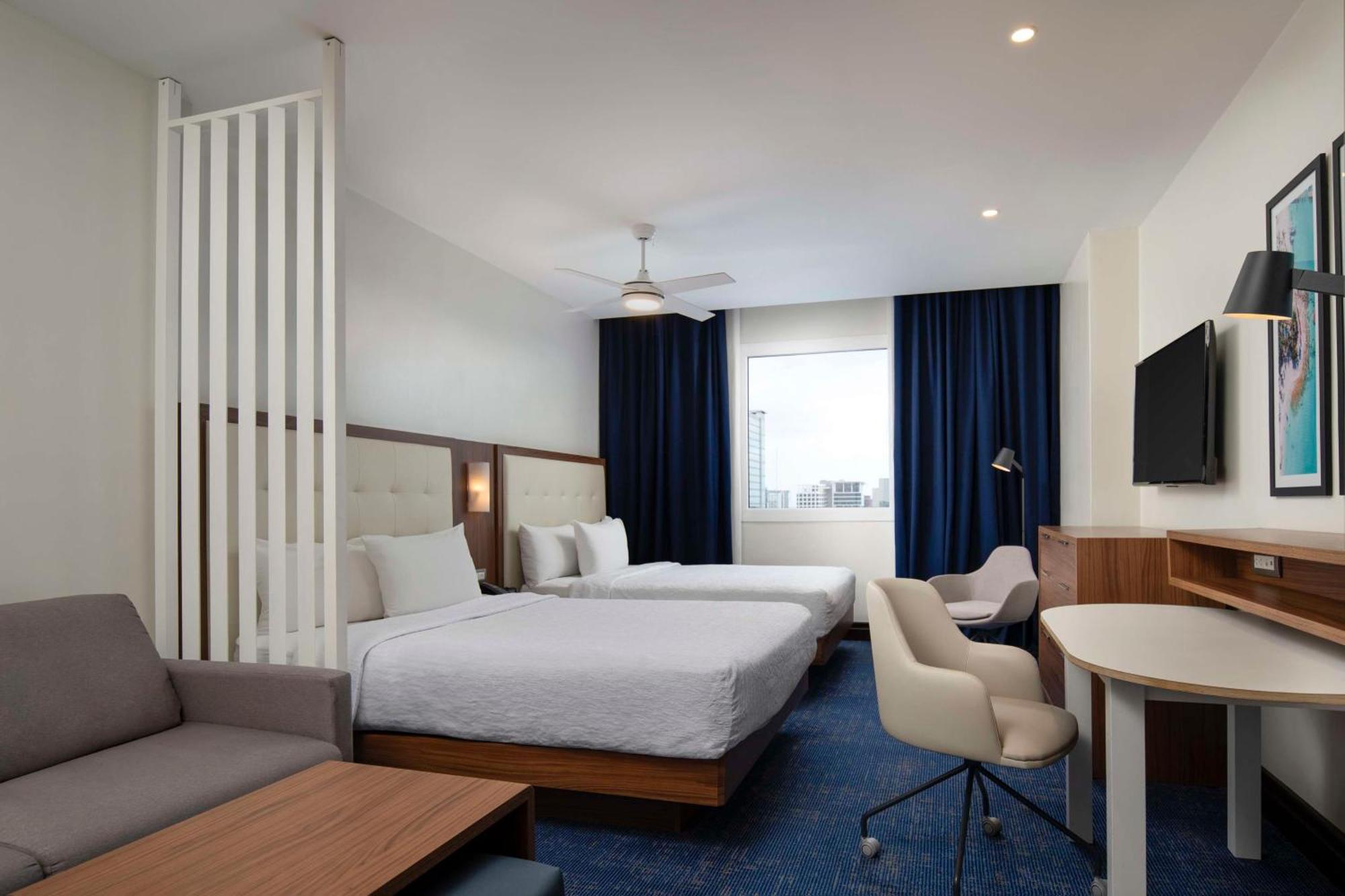 Homewood Suites By Hilton Santo Domingo Bagian luar foto
